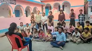 Cycle Girl अर्पणा सिन्हा द्वारा Happy club के प्रतिभागियो को मोटिवेट करते हुए