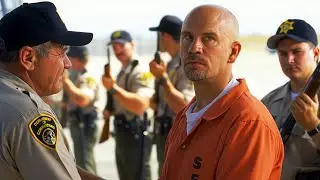 Ex-Con And Former US Ranger Is Trapped In A Prison Transport Plane When The Prisoners Seize Control