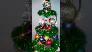 Елка своими руками, если в доме маленькие дети.