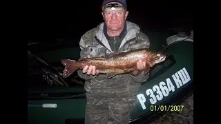 Классные мушки на заказ.