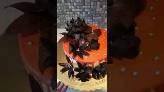 Карамельная девочка.Украшение шоколадными цветами