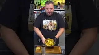 Мясо в горшочках - блюдо из прошлого. Полный рецепт смотри в описании.