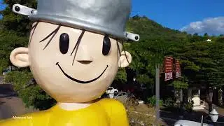 O menino da panela na cabeça, aqui é a terra do criador do Menino Maluquinho, Ziraldo.
