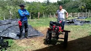 MOTOAZADA DUCATI