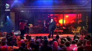 Ata Demirer - Ta mavra matia sou | Beyaz Show Canlı Performans 1.5.2015