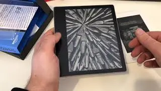 Amazon Kindle Oasis Gold Unboxing and Hands On | ENGLISH 4K