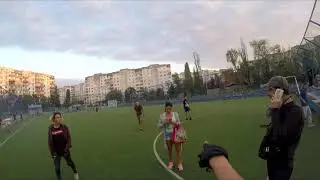 Голая задница на весь стадион и нападение на человека с камнем ч.1