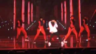 Medley Hommage Supersition Kiss Smooth Criminal