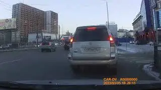 2023-03-05 - ДТП, водятлы, светофор