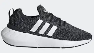 SWIFT RUN 22 SHOE adidas