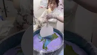 Making Chinese hand-painted fans, half natural, half artificial. #painting #art #diy