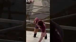 What on earth am I seeing!? Parkour underbar
