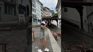 Сколько лет девочке?