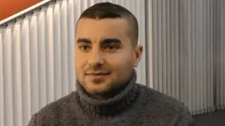 Ayman studiert Orientalistik - Berufseinstieg für Flüchtlinge