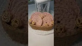Трикотажная пряжа, джутовая нить. Вот что можно сделать.