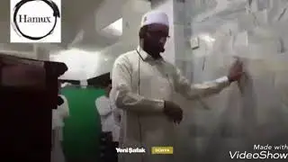 7 şiddetindeki depreme namazda yakalanan cemaat