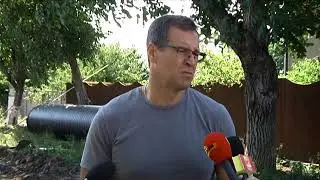 По улице Самолетной приступили к реконструкции канализационного коллектора
