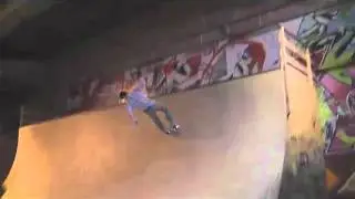 Как сделать мисти-флип в рампе / howto misty flip in halfpipe / Roller.ru