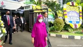 Presiden Jokowi dan Ibu Iriana Takziah ke Kediaman Almarhum Tjahjo Kumolo Jakarta #shorts