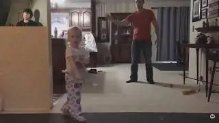 Reaction to Try Not To Laugh