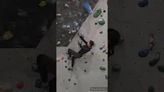 V5 overhang boulder! 
