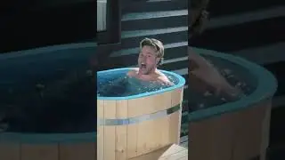 nothing like a ice cold dip before bed time 🤣🥶