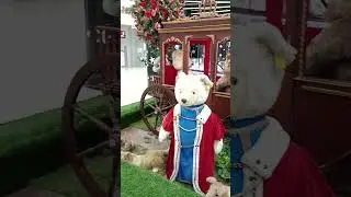 Зверята в московском ТЦ