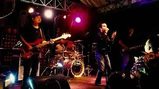 Redsummer - Theme Song Ukkes ( LIVE )