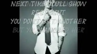 Eminem ft. Rihanna - Love the way you lie Lyrics (On Screen)