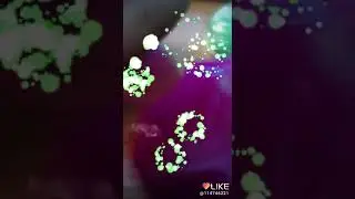 Лизкны и светящийся мяч.