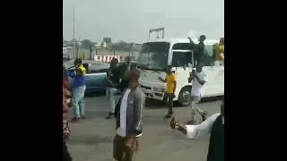 End SARS memorial, Nigerian youths turnout in Mass at Lekki toll gate #shorts #endsars