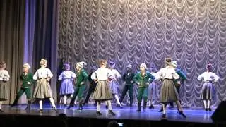 Катя Эстонский танец декабрь 2013