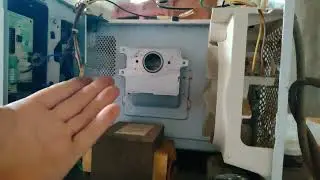 Microwave overheats or squeaks