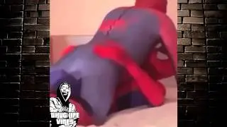 Spiderman ass slap