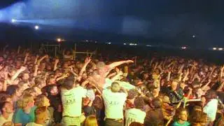 Ramones - Blitzkrieg Bop (Official Music Video)