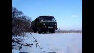 УАЗ остановка в болоте