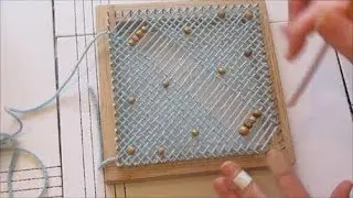 Beginners guide Pin Loom Weaving - how to add beads into your Pin Loom Weaving