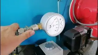 Burner lock Weishaupt WM GL10 Loc.c 12 Loc.d 81. Leaky gas valve Dungs.
