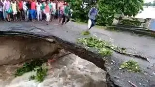 Acidente em rio na Índia