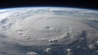 FURACÃO MATTHEW VISTO DO ESPAÇO - IMAGENS DA ESTAÇÃO ESPACIAL INTERNACIONAL (ISS)
