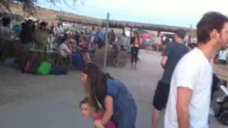 טעימה מסט שקיעה במסיבת חברים במדבר  מסע שהוא חלום !   Fade Into You