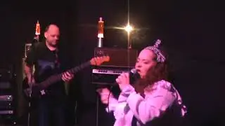 Hold The Line Rewind Cover