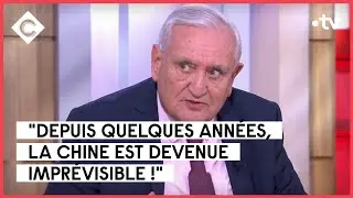Ukraine : un an de guerre - Jean-Pierre Raffarin - C à Vous - 24/02/2023