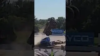 Rat nasty blows a tire #ratnasty #london #monstertruckthrowdown