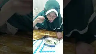 LOMBA MAKAN MIE AYAM