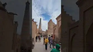 Гуляем в Ичан-Кале, Хива, Узбекистан. Walking in Ichan-Kala, Khiva, Uzbekistan.