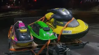 Bought some old seadoo and kawasaki jetski's part 1