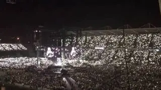 Adele's tribute to London at Mt Smart Stadium, Auckland following the Westminster attack March 2017