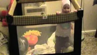 Lizka is standing for the first time!