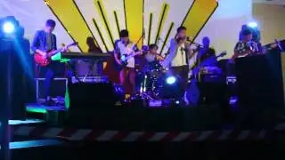 Talking Smiles- Battle of the band Manila Tytana College '15